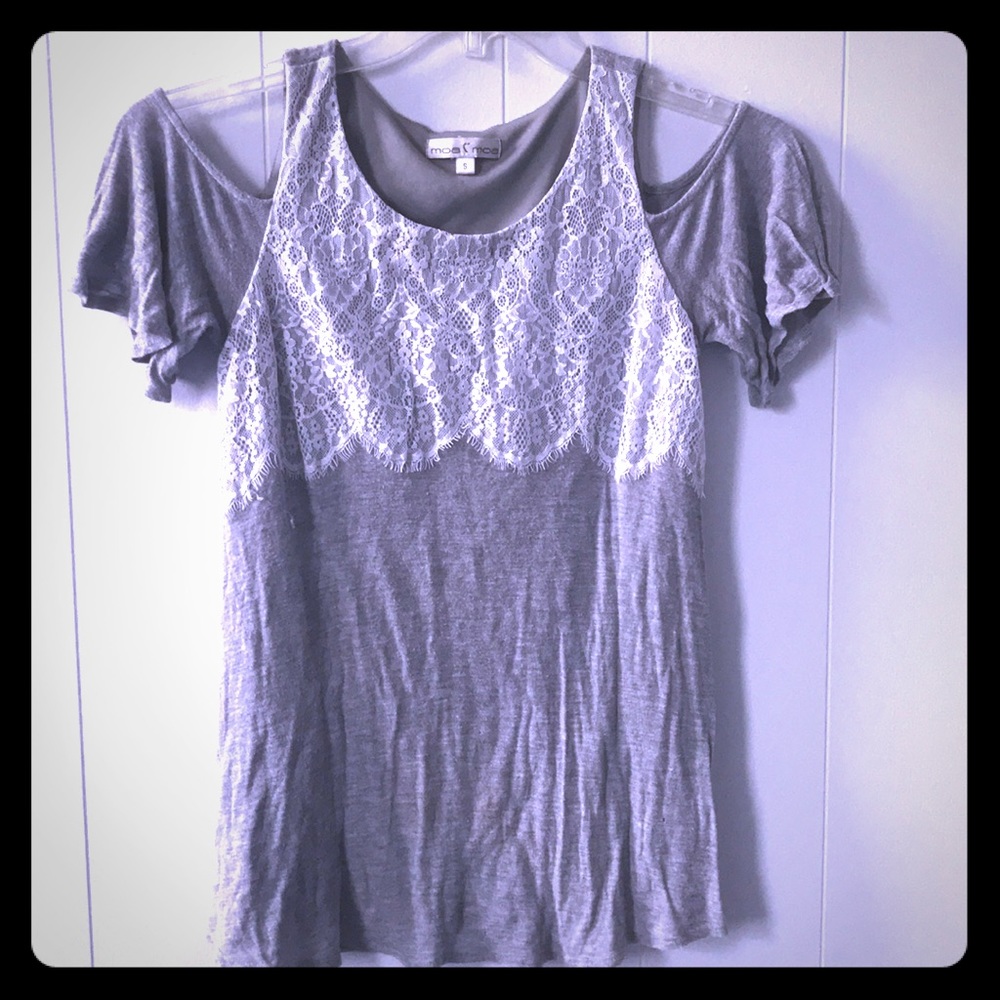 Cold shoulder top